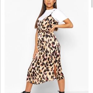 Boohoo leopard satin slip dress size 20